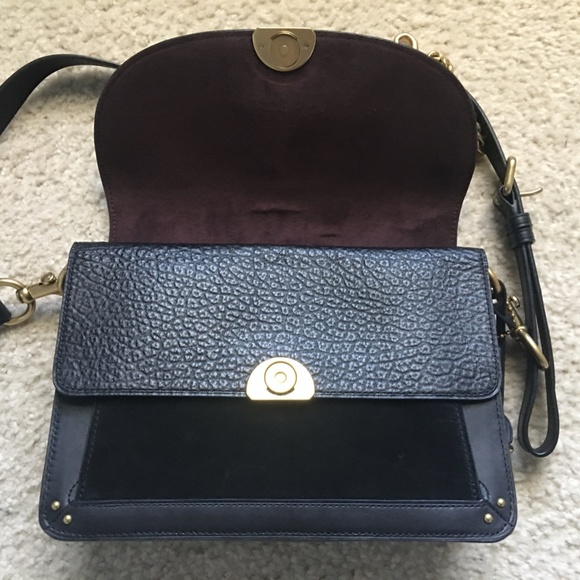 COACH CROSS BODY HANDBAG - Picture 2 of 6